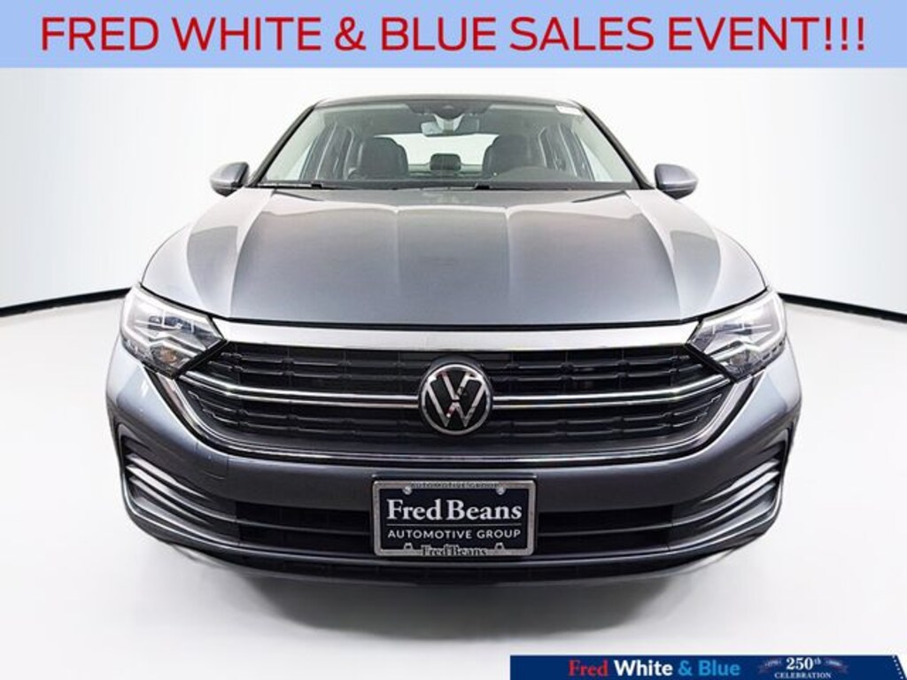 Certified 2022 Volkswagen Jetta 1.5T SE Sedan