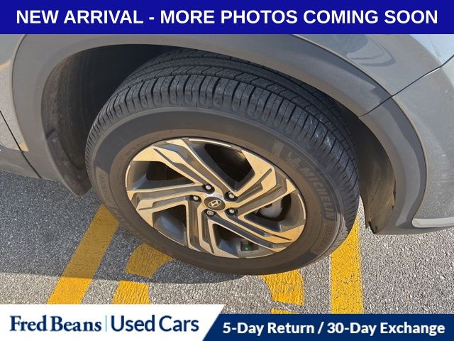 2022 Hyundai Santa Fe SEL Premium photo 2