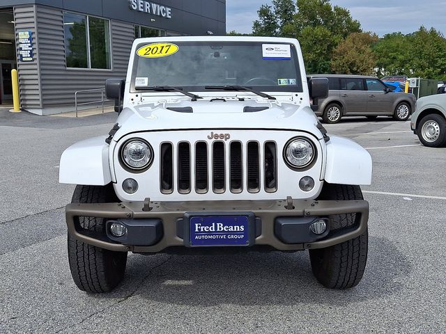 2017 Jeep Wrangler Unlimited Sahara photo 2