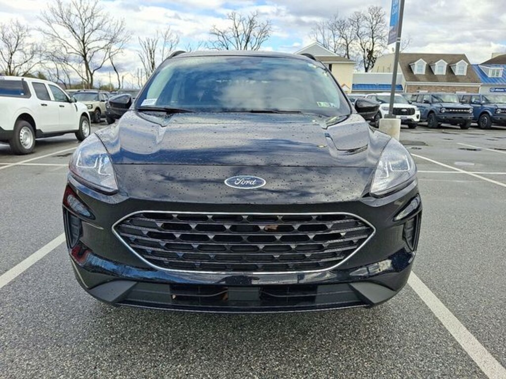 Used 2022 Ford Escape SE SUV