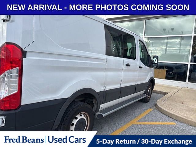 2022 Ford Transit photo 3