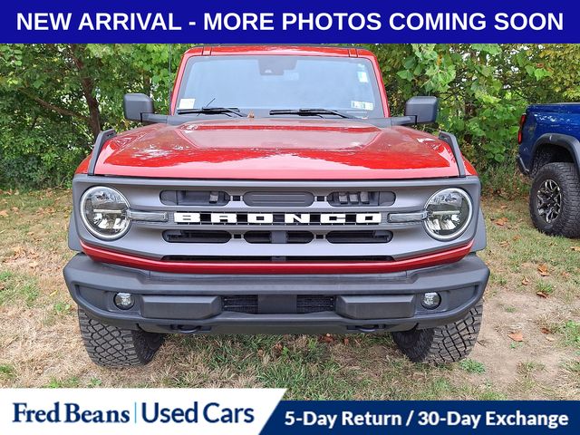 2022 Ford Bronco Big Bend photo 2