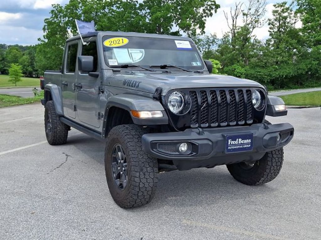 Certified 2021 Jeep Gladiator Willys Truck Crew Cab