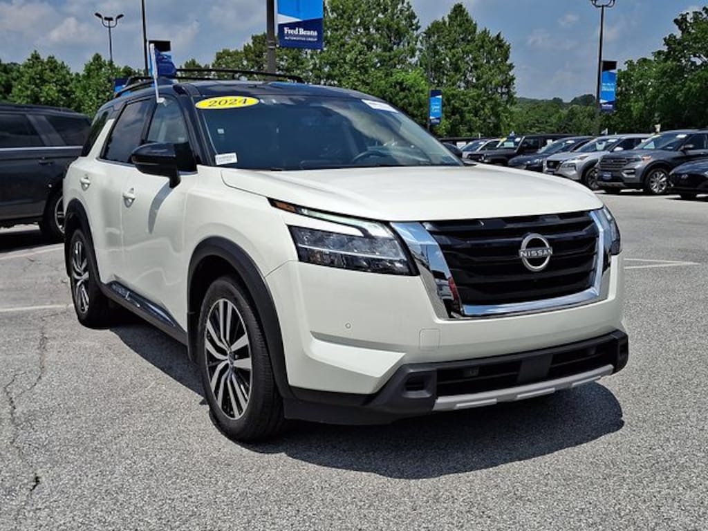 Certified 2024 Nissan Pathfinder Platinum SUV