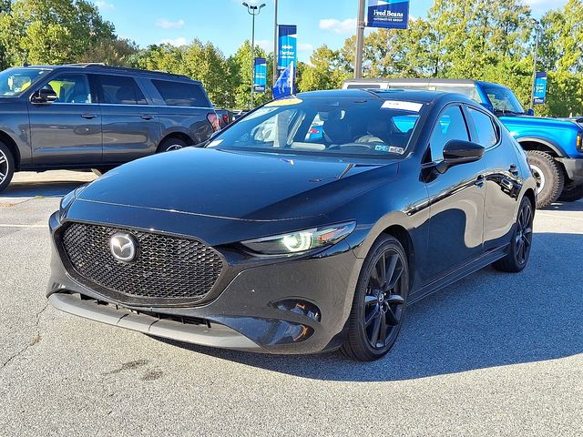 2020 Mazda Mazda3 Premium Hatchback photo 3