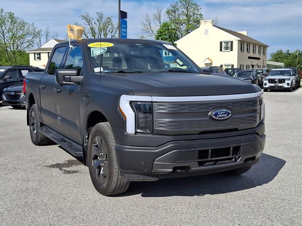 Certified 2022 Ford F-150 Lightning Lariat Truck SuperCrew Cab