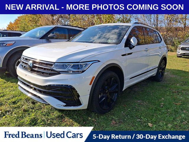 2022 Volkswagen Tiguan SEL Premium R-Line photo 3