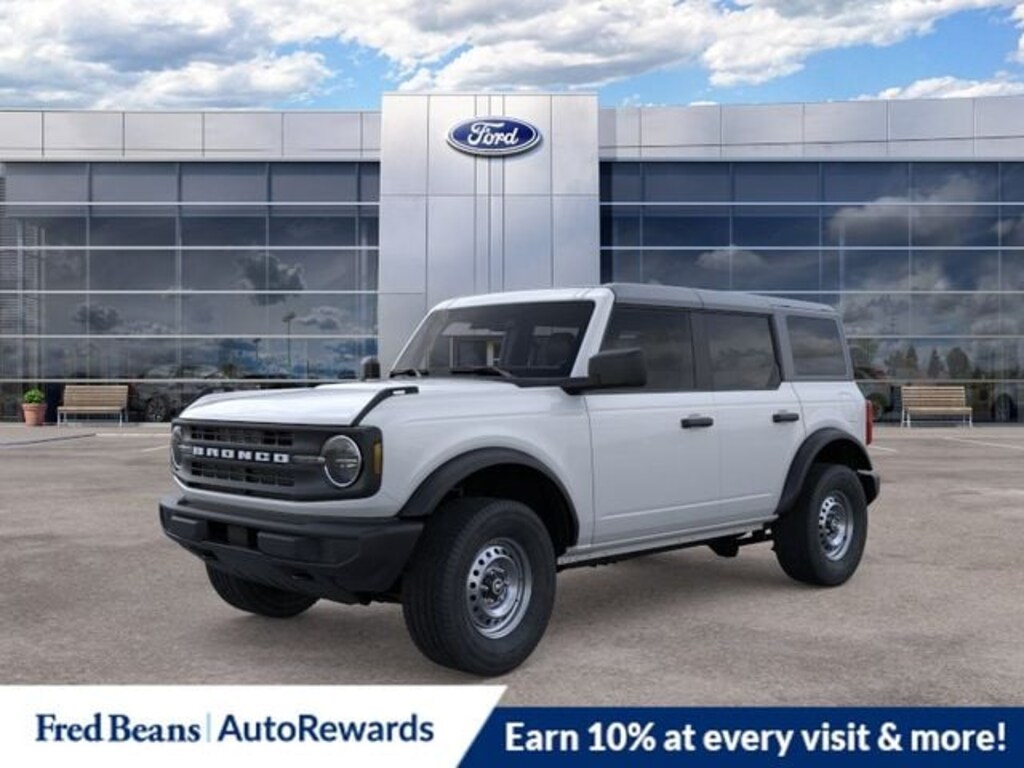 New 2025 Ford Bronco Base SUV