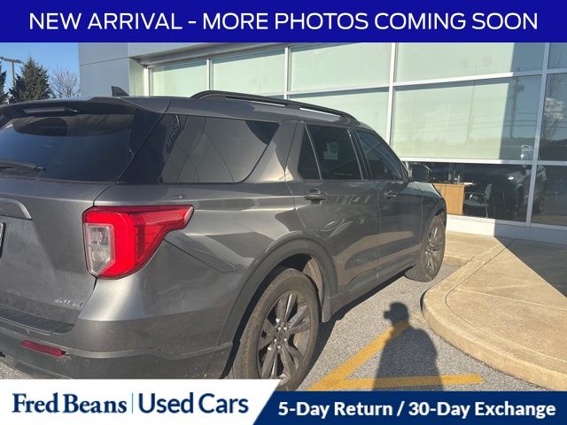 2022 Ford Explorer XLT photo 4