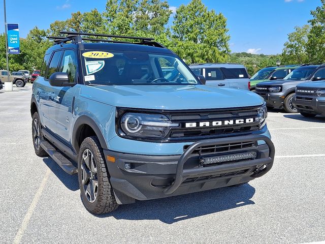 2022 Ford Bronco Sport Outer Banks photo 2
