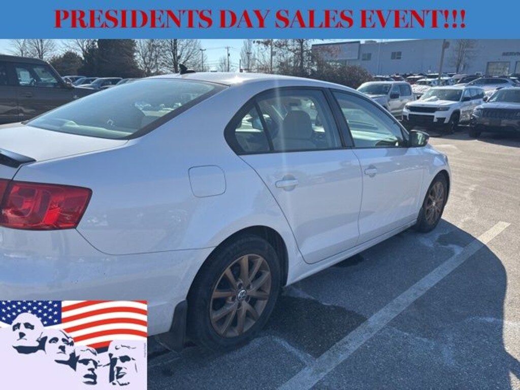 Used 2012 Volkswagen Jetta 2.5L SE Sedan
