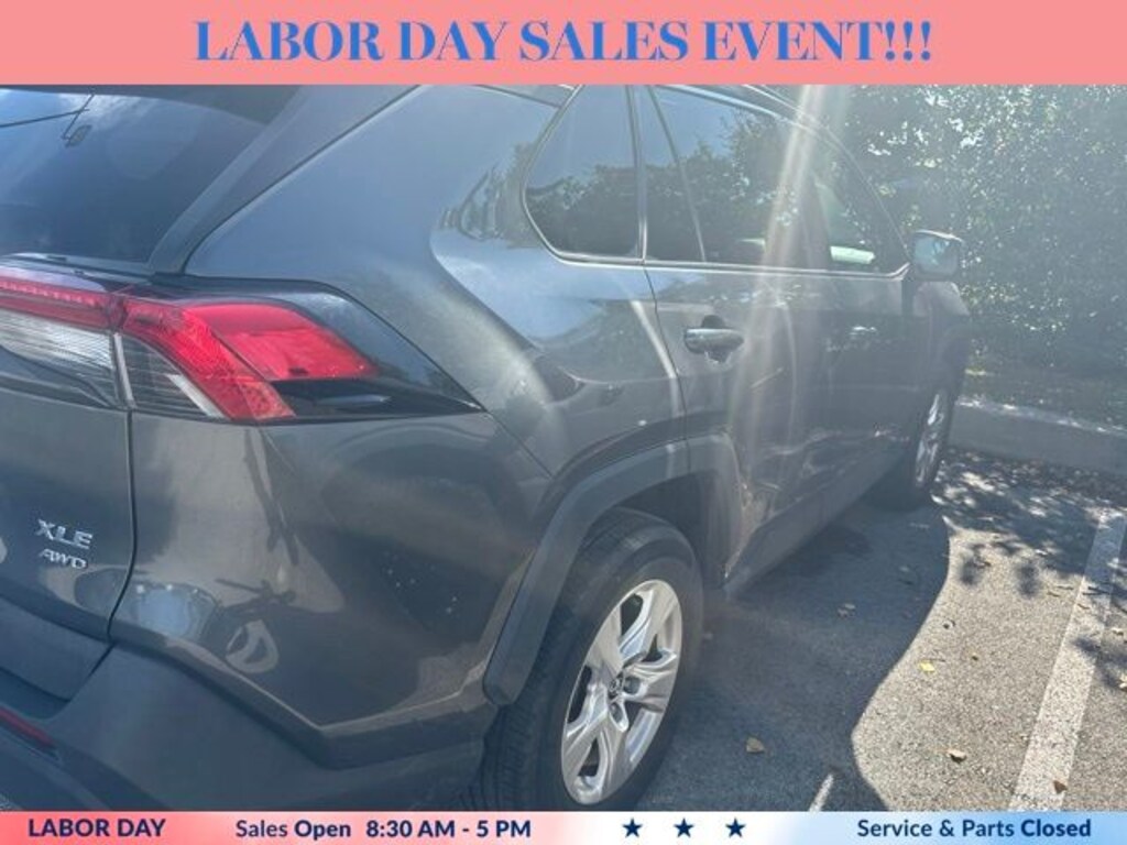 Used 2021 Toyota RAV4 XLE SUV