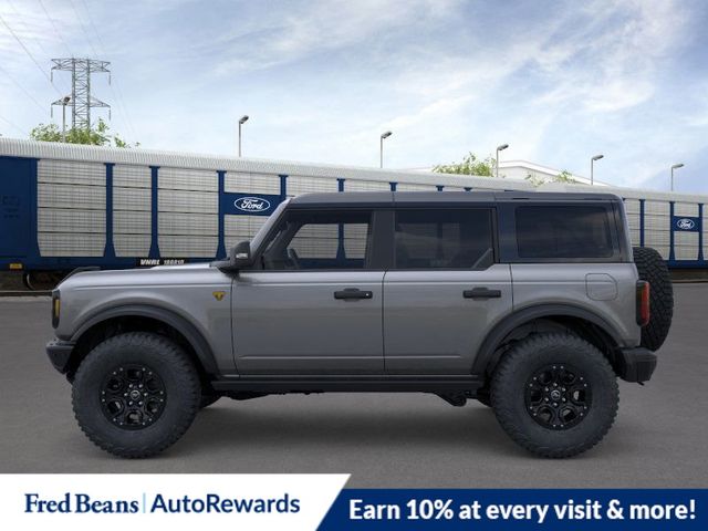 2025 Ford Bronco Badlands photo 3