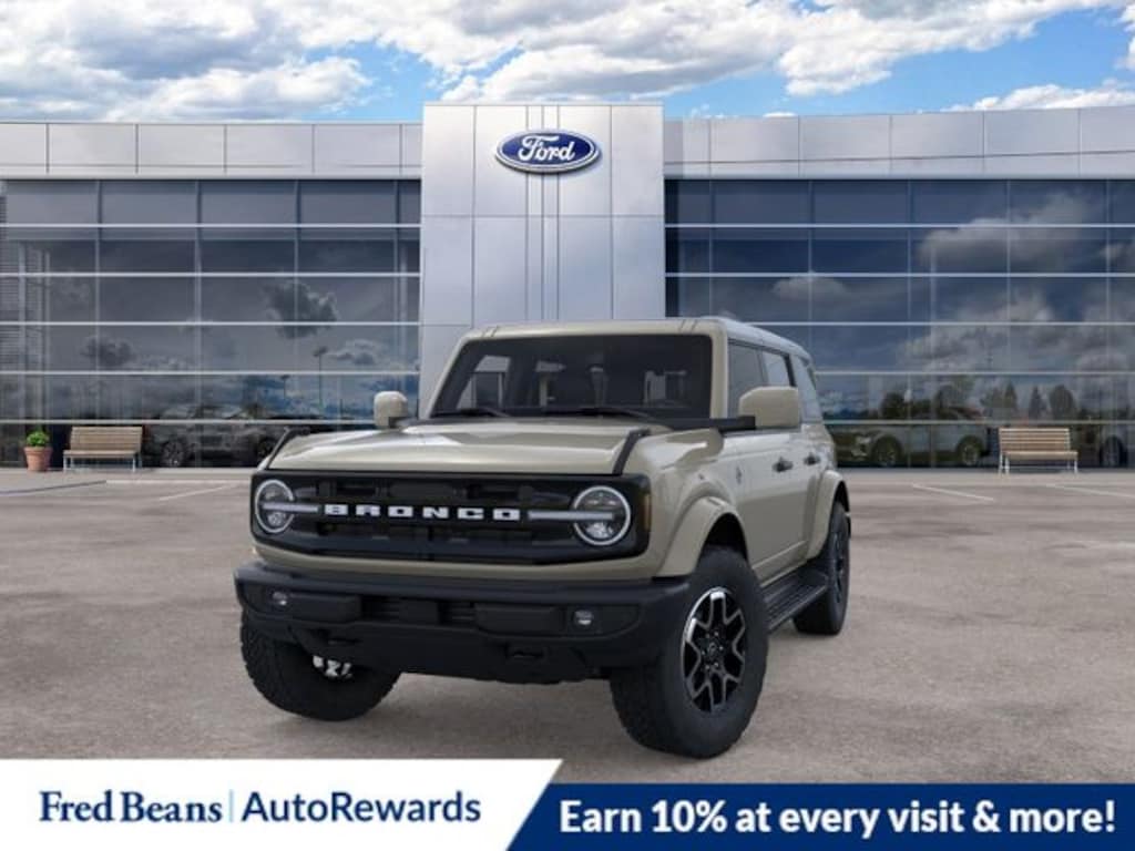 New 2026 Ford Bronco Outer Banks SUV