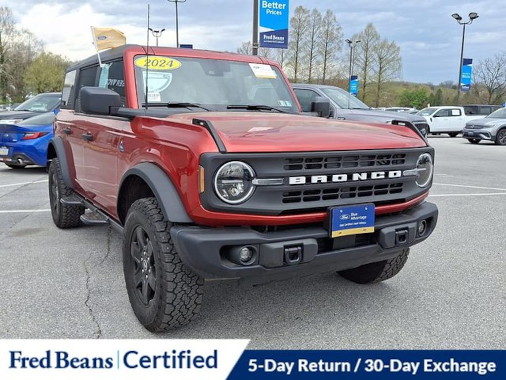 Certified 2024 Ford Bronco Black Diamond SUV