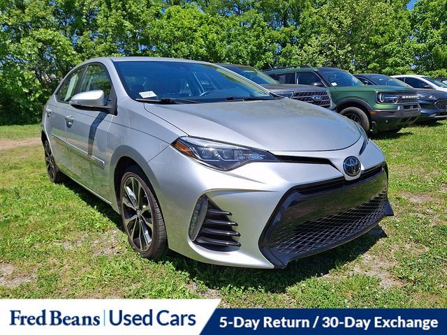 2017 Toyota Corolla XSE AT's photo