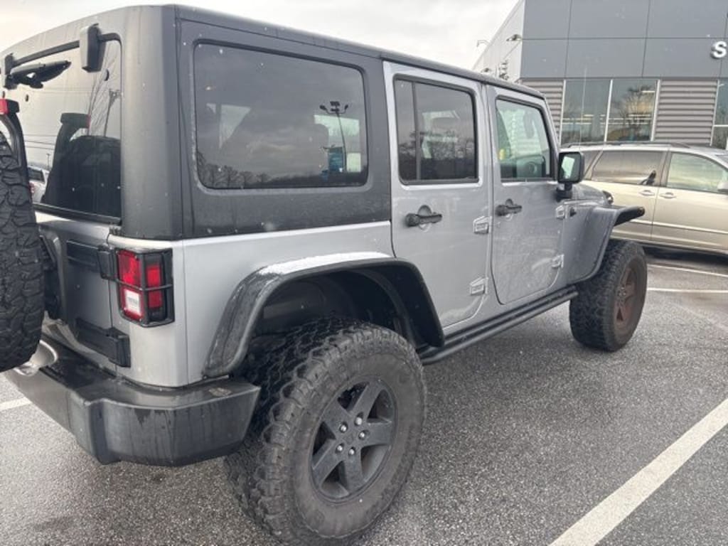 Used 2016 Jeep Wrangler Unlimited Black Bear SUV