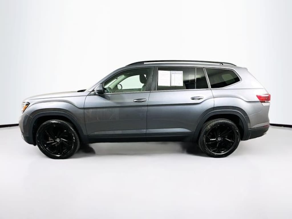 Used 2023 Volkswagen Atlas 3.6L V6 SE w/Technology SUV