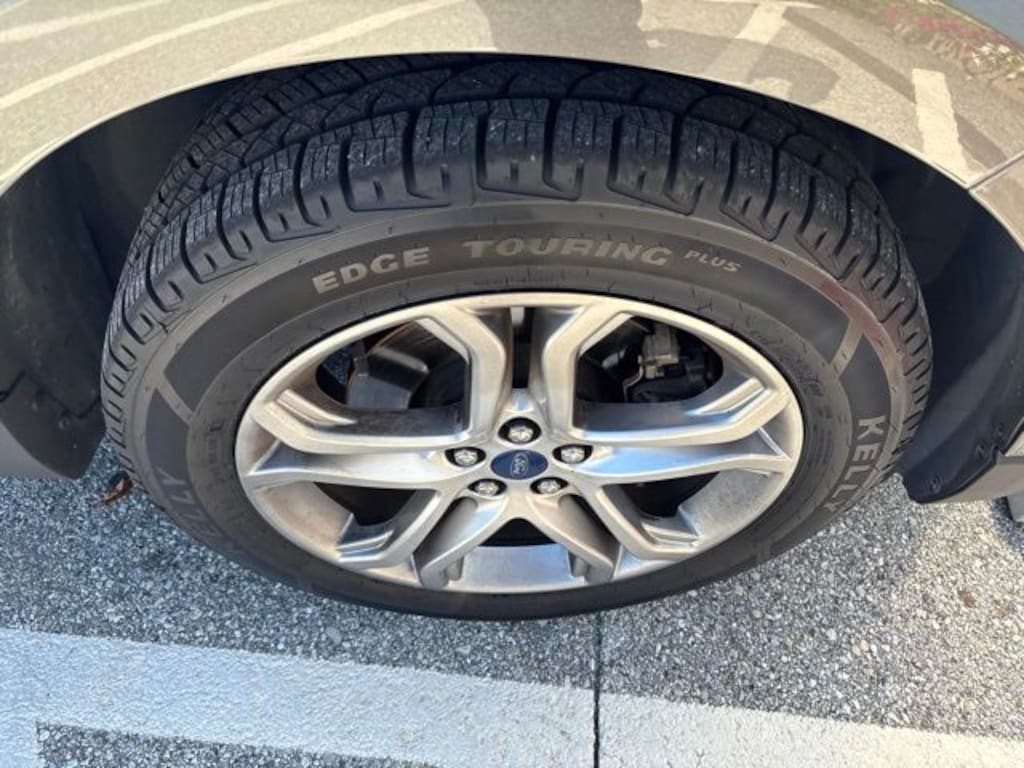 Certified 2017 Ford Edge Titanium SUV