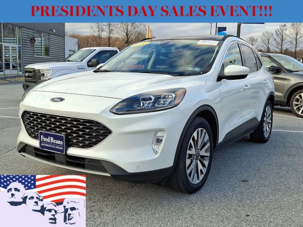 Certified 2022 Ford Escape Titanium SUV