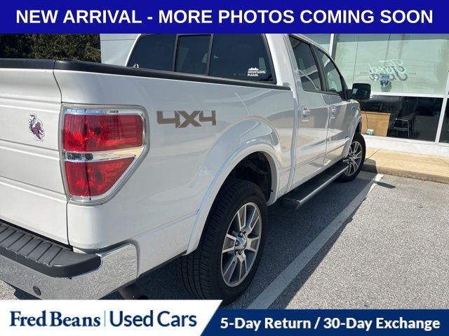 2014 Ford F-150 Lariat photo 2