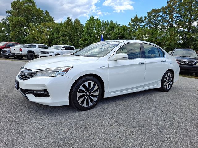 2017 Honda Accord Hybrid Touring photo 4