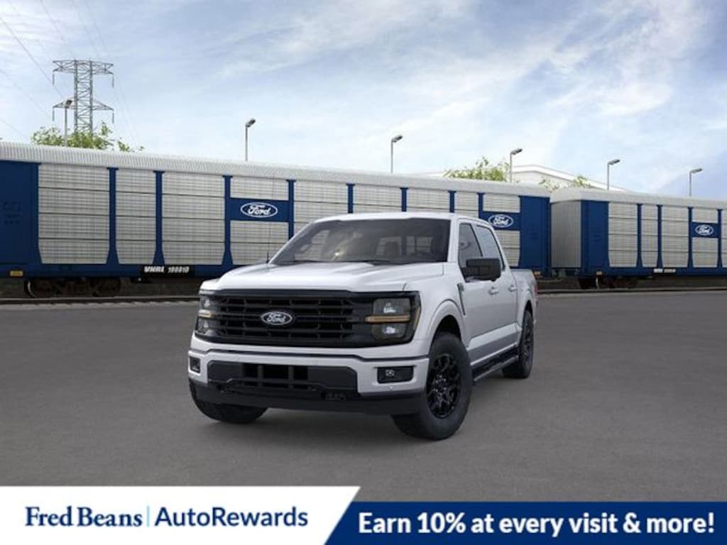 New 2025 Ford F-150 XLT Truck SuperCrew Cab
