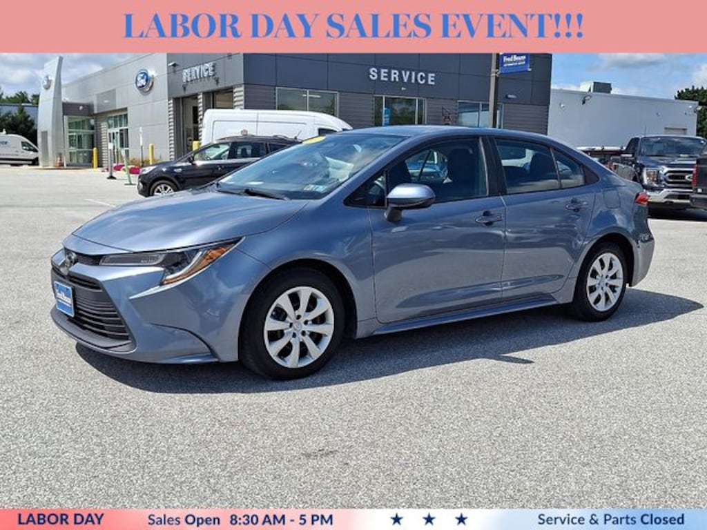 Used 2024 Toyota Corolla LE Sedan
