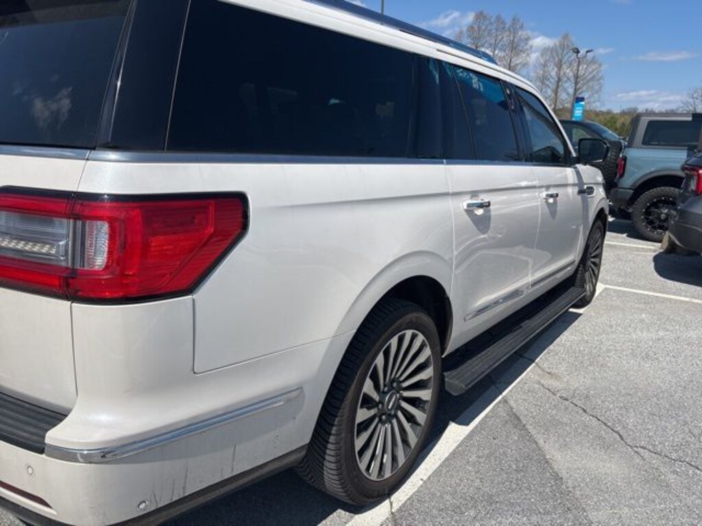 Certified 2018 Lincoln Navigator L Reserve SUV