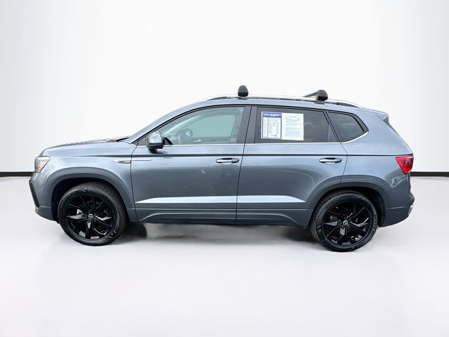 2022 Volkswagen Taos SE - Photo 5