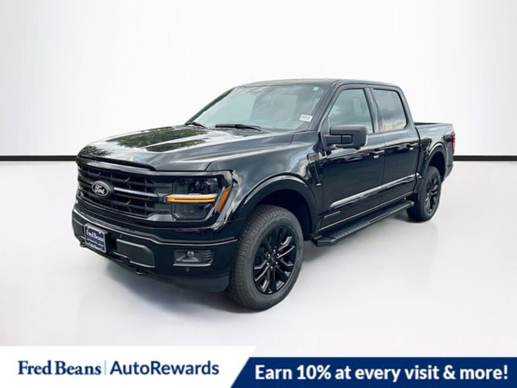 New 2025 Ford F-150 XLT Truck SuperCrew Cab