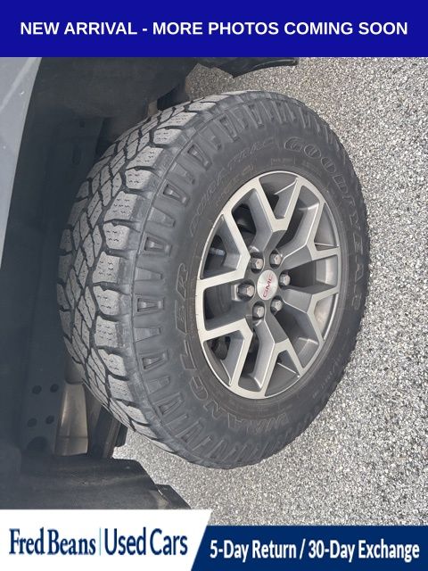 2022 Gmc Canyon AT4 photo 3