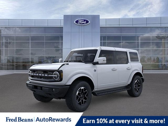 2025 Ford Bronco 4-Door Outer Banks's photo