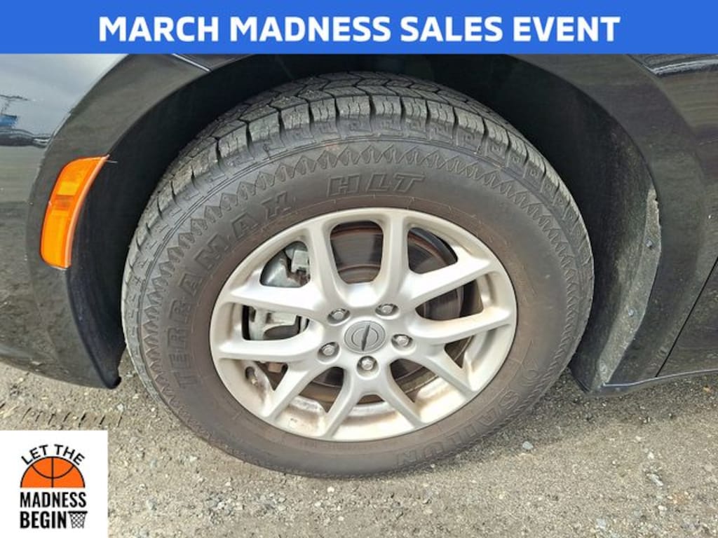 Certified 2023 Chrysler Pacifica Touring L Van Passenger Van