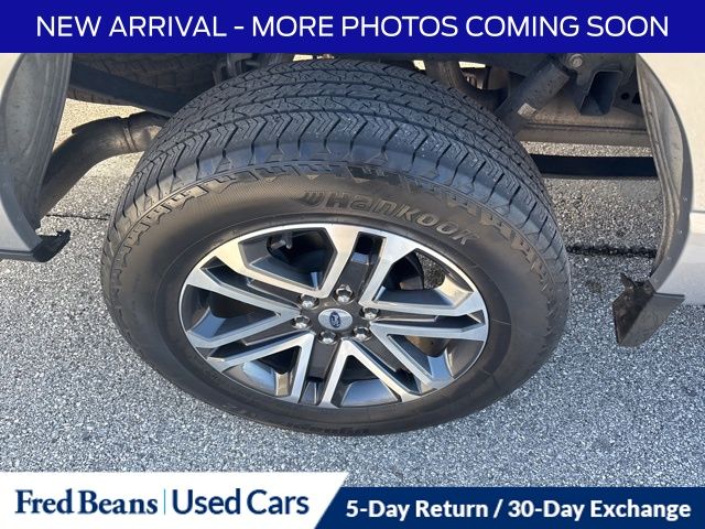 2023 Ford F-150 XL photo 3