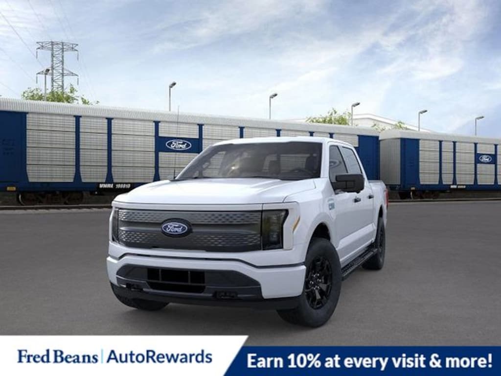 New 2025 Ford F-150 Lightning XLT Truck SuperCrew Cab