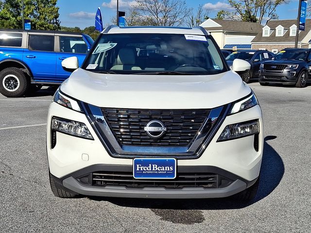 2023 Nissan Rogue SV photo 3