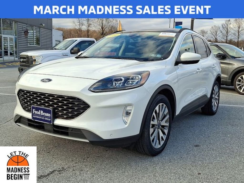 Certified 2022 Ford Escape Titanium SUV