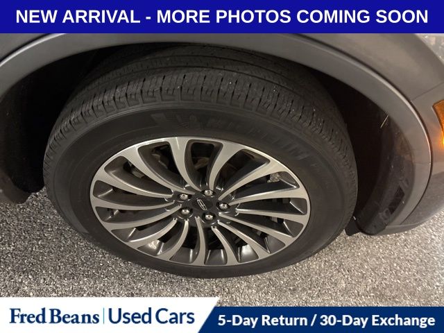 2021 Lincoln Aviator Reserve photo 2