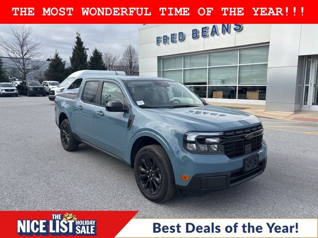 2023 Ford Maverick Lariat's photo
