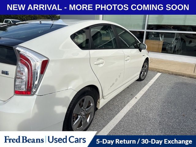 2013 Toyota Prius One photo 4