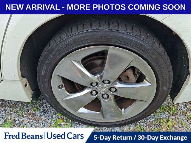 2013 Toyota Prius One photo 4