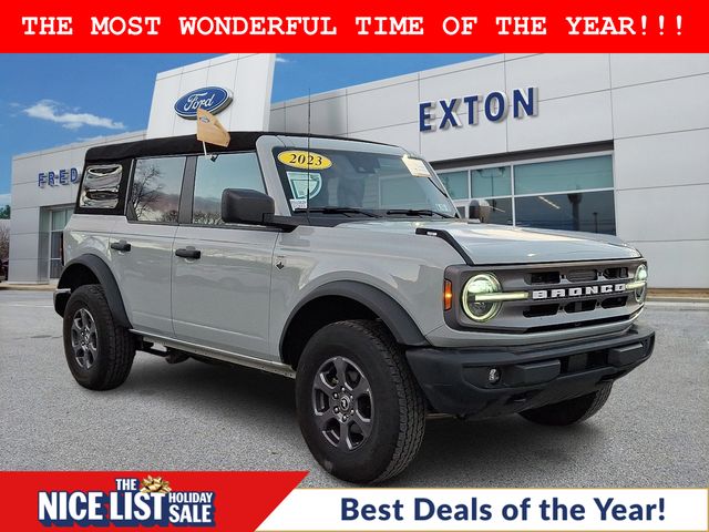 2023 Ford Bronco 4-Door Big Bend's photo