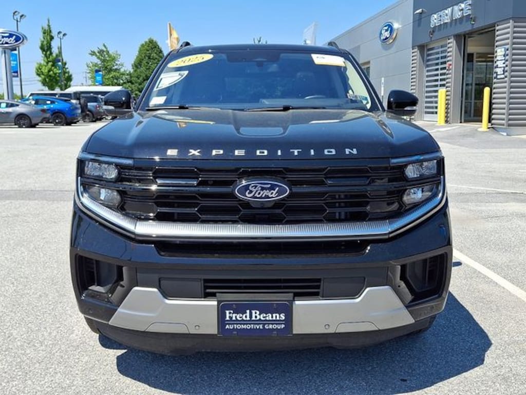 Certified 2025 Ford Expedition Max Platinum SUV