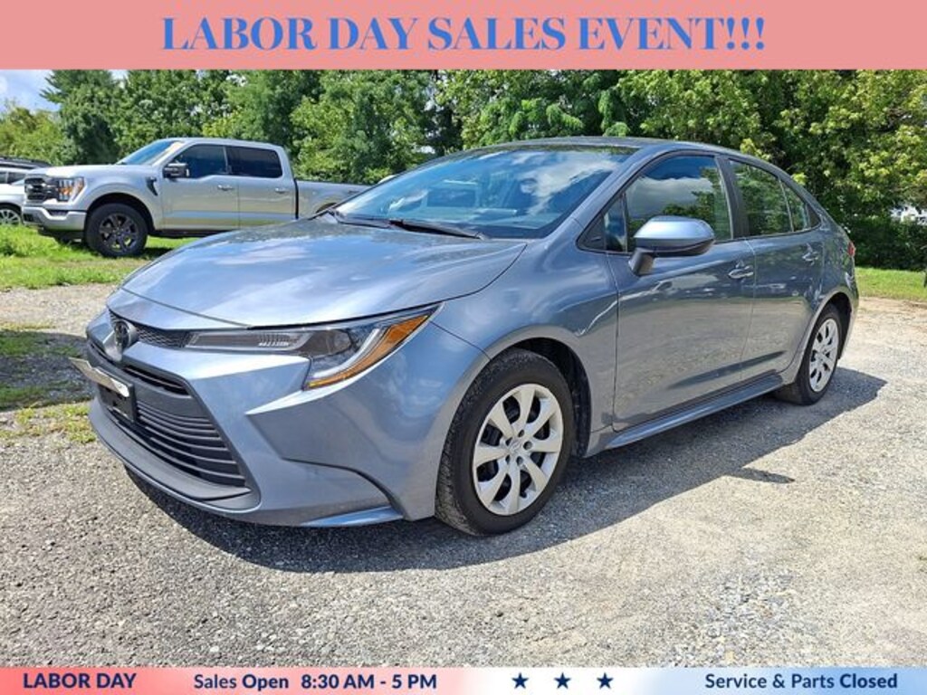 Used 2024 Toyota Corolla LE Sedan