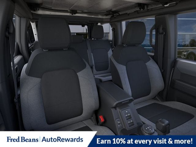 2025 Ford Bronco 4-Door Base - Photo 14