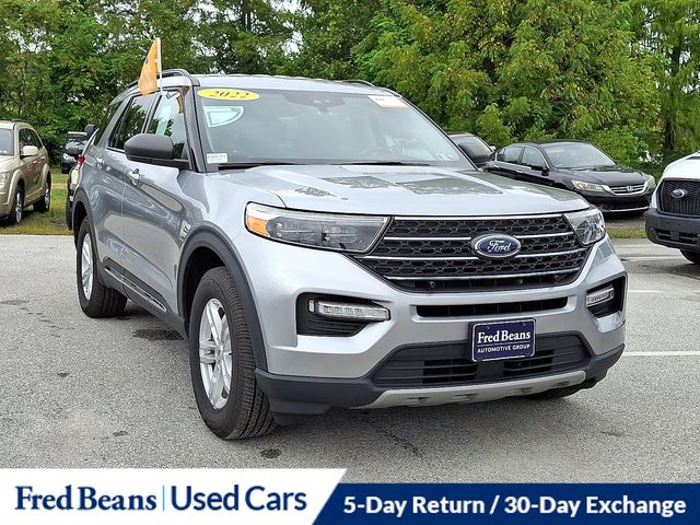 2022 Ford Explorer XLT photo 2