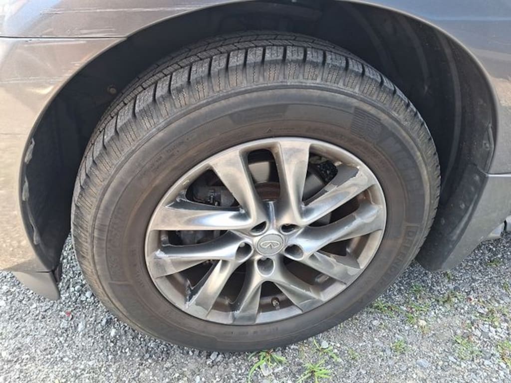 Used 2015 INFINITI QX60 Base SUV