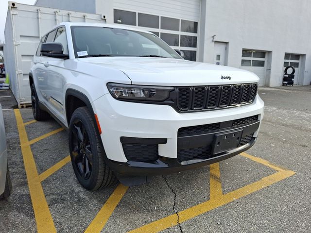 2021 Jeep Grand Cherokee L Altitude's photo