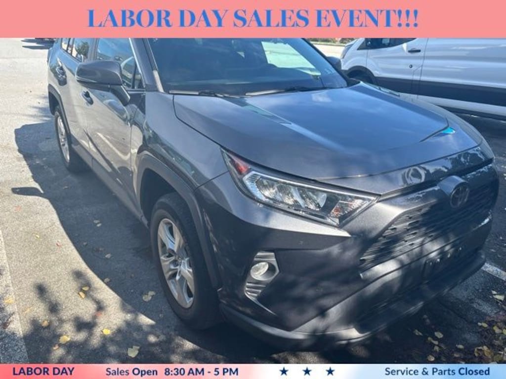 Used 2021 Toyota RAV4 XLE SUV